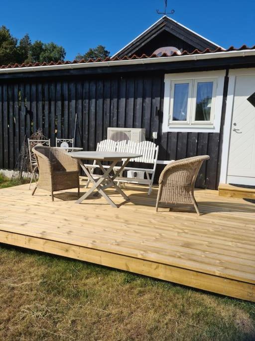 Foertjusande Gaesthus Med Parkering Fjällbacka 외부 사진
